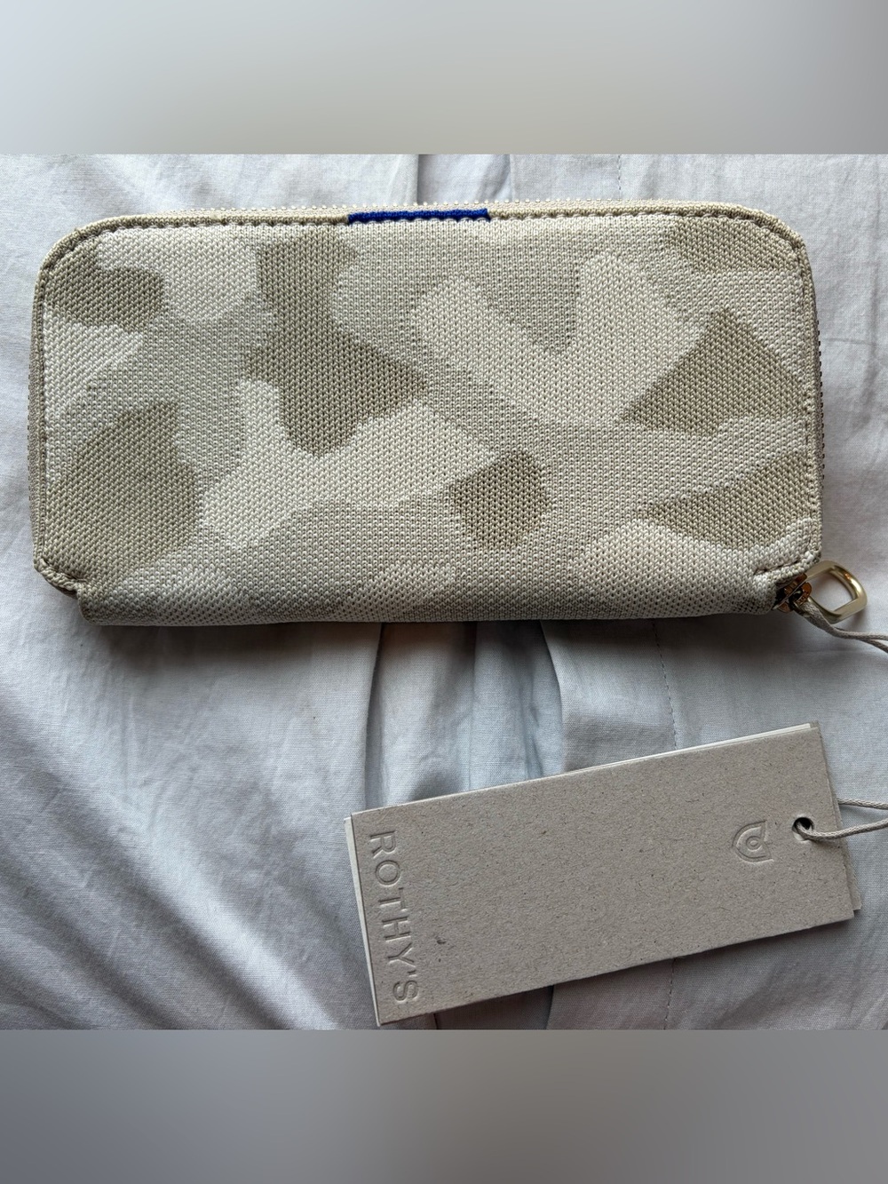 NWT Rothy's wallet